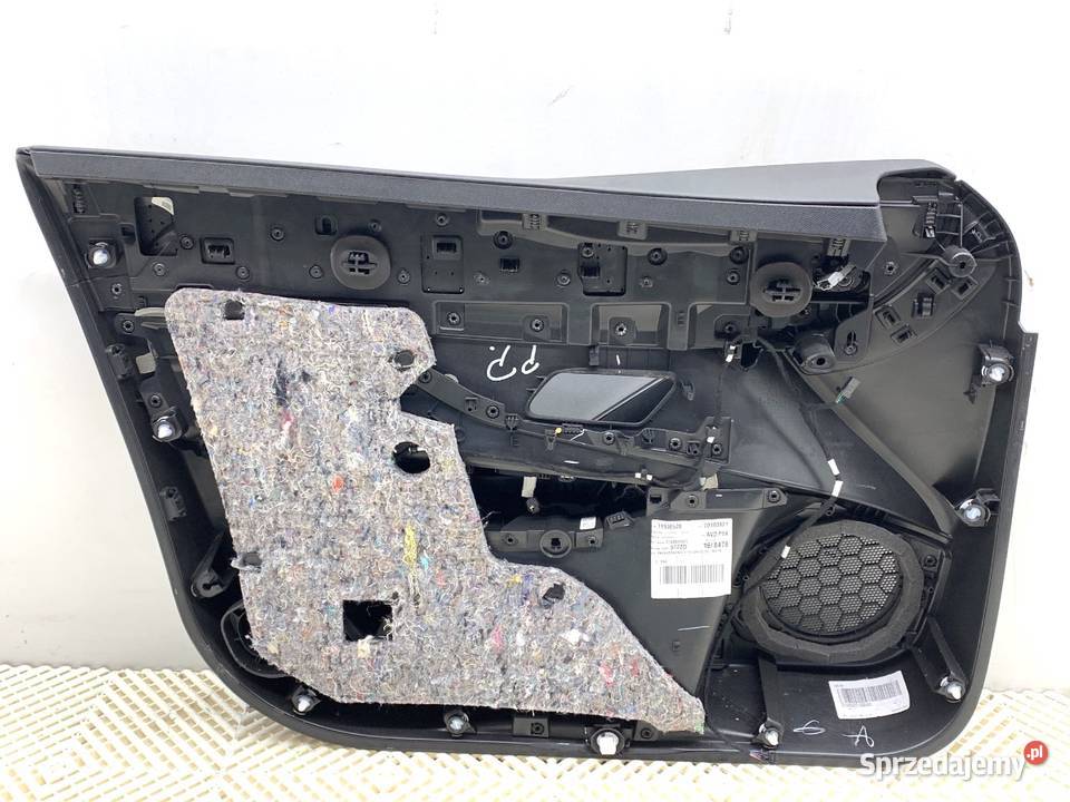 BOCZEK DRZWI PRAWY PRZÓD PEUGEOT 308 SW III