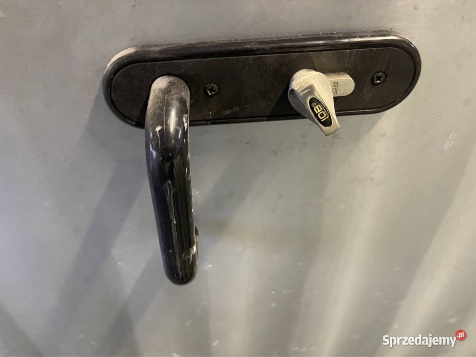 Drzwi techniczne Hormann 90 z futryna Marki