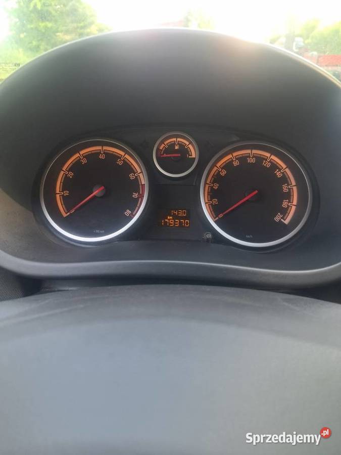 Opel Corsa D 2009 warmińsko-mazurskie