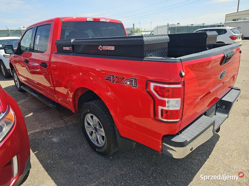 Ford F150 XLT Crew Cab Medium Bed Warszawa