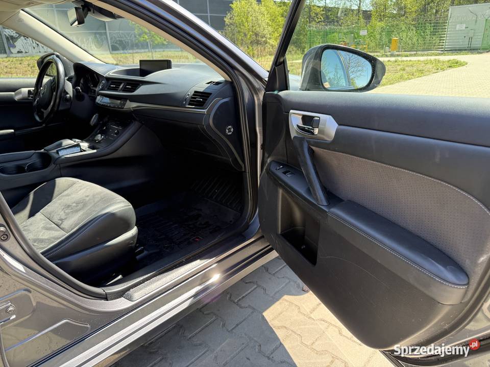 Lexus CT200H 2017 Executive Line ASO Ząbki