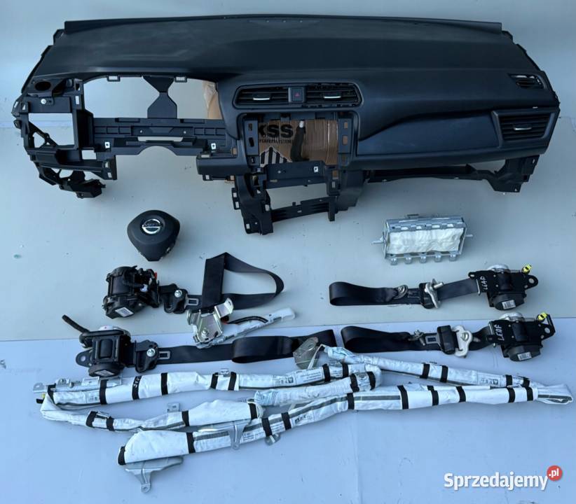 NISSAN LEAF ZE1 DESKA AIRBAG PODUSZKI PASY Kłodzko