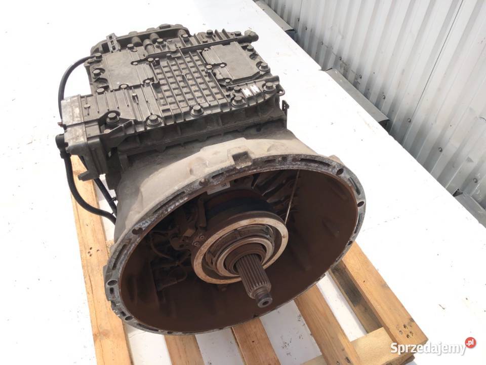 SKRZYNIA BIEGÓW VOLVO FH AT2612D 128 460 ciężarowe