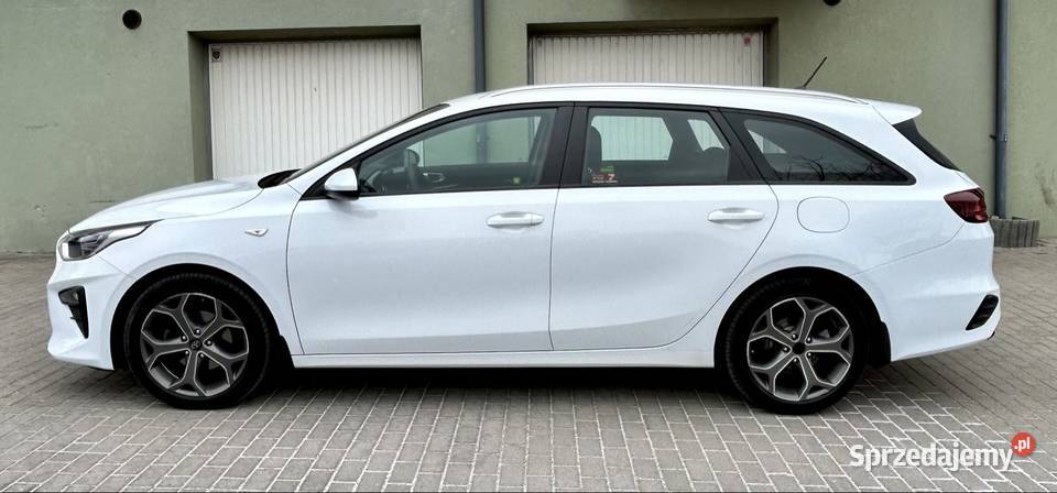 Kia Ceed bezwypadkowa asystent pasa ruchu Rumia