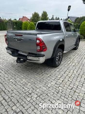 Toyota Hilux 28 D4D Double Cab SR5 4x4 204 2021r Rzeszów