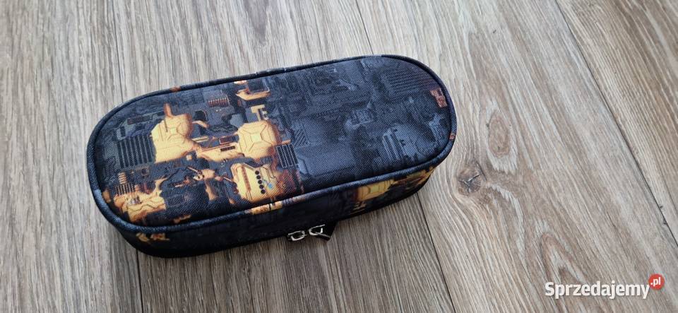 piórnik saszetka Derform czarny chłopca małopolskie Kraków sprzedam