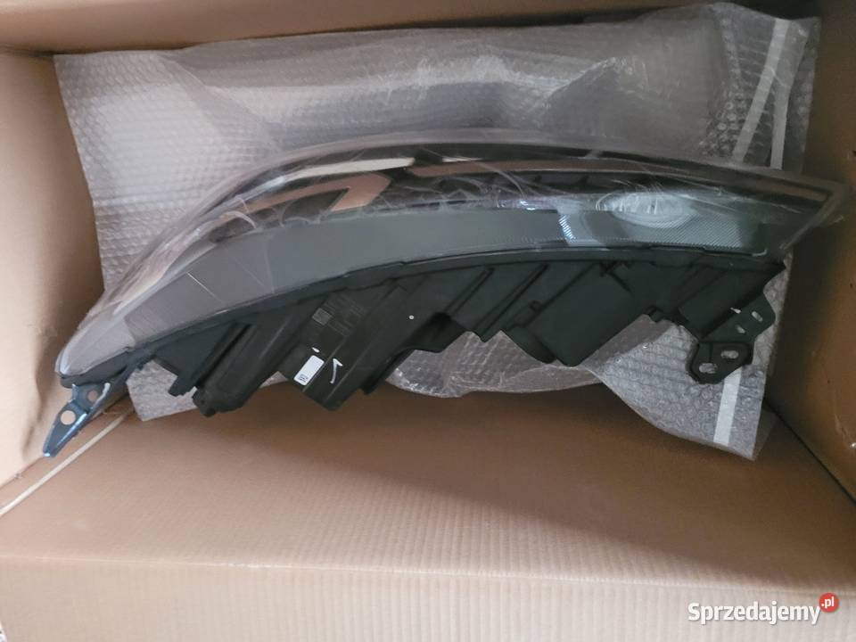 REFLEKTOR FORD CUSTOM LEWY 2786918 PZ3113E015AD Radom