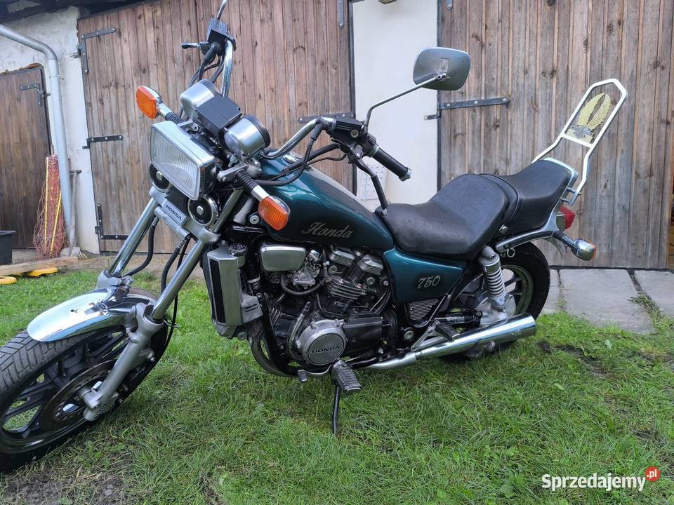Honda VF 750 C 1986r Magna zamiana
