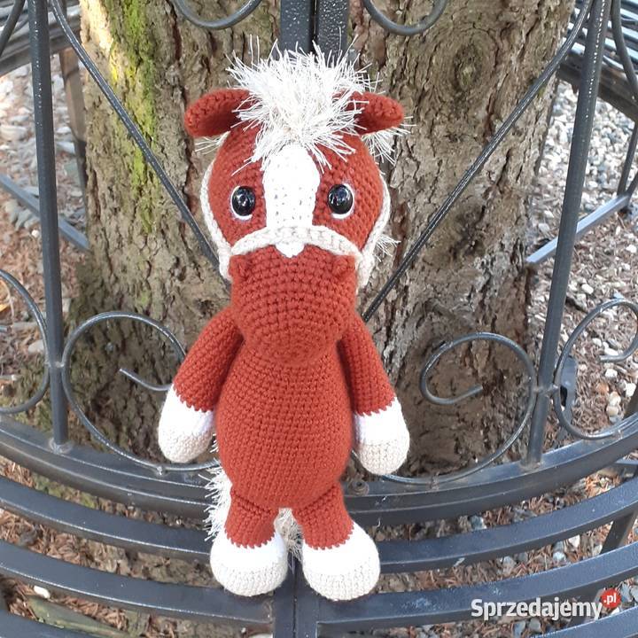 Koń na szydełku Maskotki Mrocza