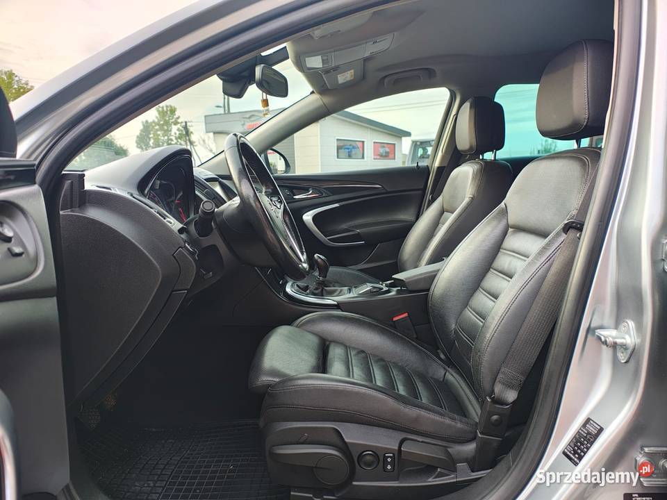 Opel Insignia Sports Tourer SW 4x4 Super Stan wspomaganie kierownicy sprzedam