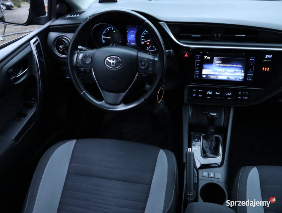 Toyota Auris 16 Valvematic radio Piaseczno