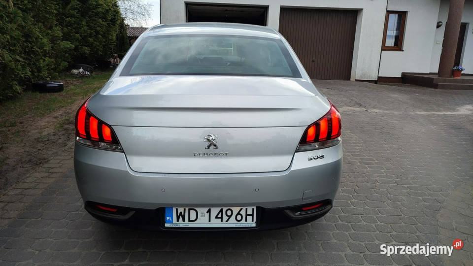 Peugeot 508 zadbany krajowy serwis ASO faktura elektryczne lusterka