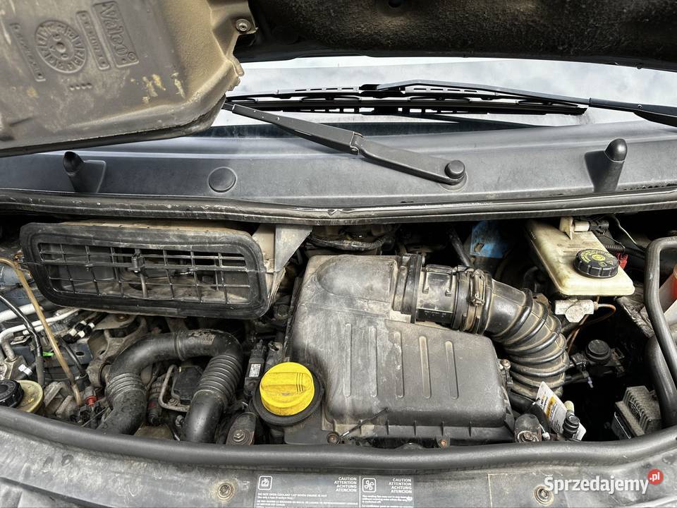 Renault trafic 9 os 2xklima long autoalarm Szczytna