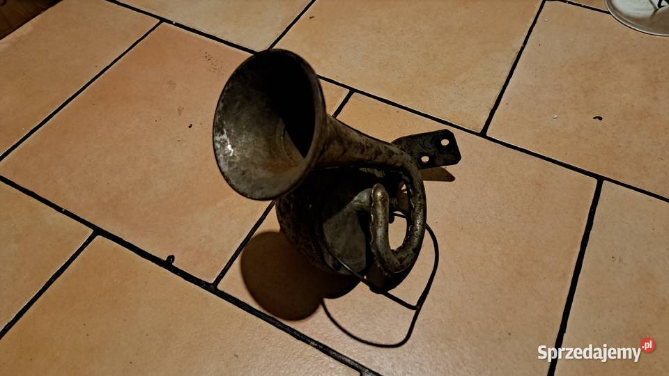 Warszawa sygnał dżwiękowy trąbka Leszno