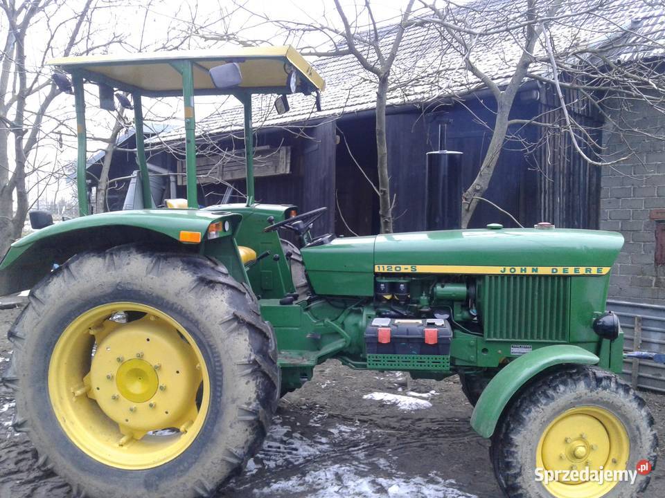 Ciągnik JOHN Medynia Głogowska