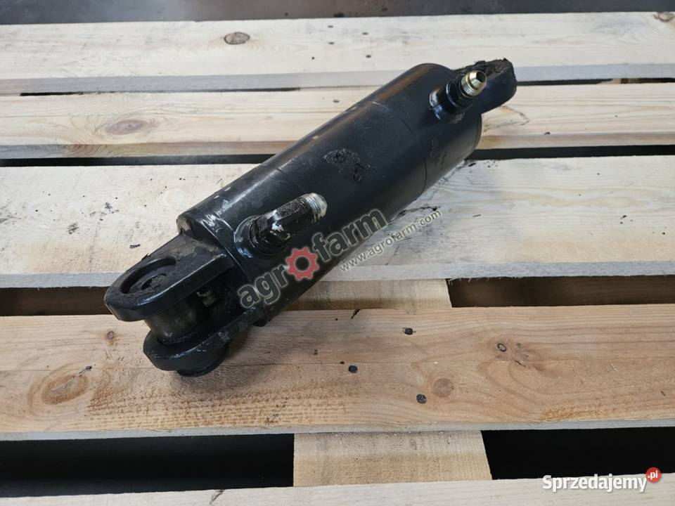 Siłownik tylnego podnośnika lewy Valtra C90 System zaczepowy Byków