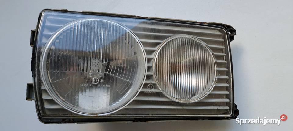 Reflektor prawy Hella Mercedes W123 pomorskie Luzino