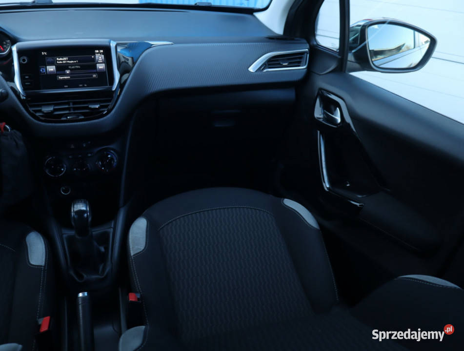 Peugeot 208 12 PureTech łódzkie Łódź