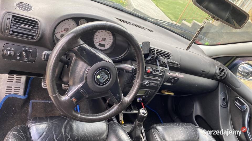 Seat Leon 19 arl radio Ropa