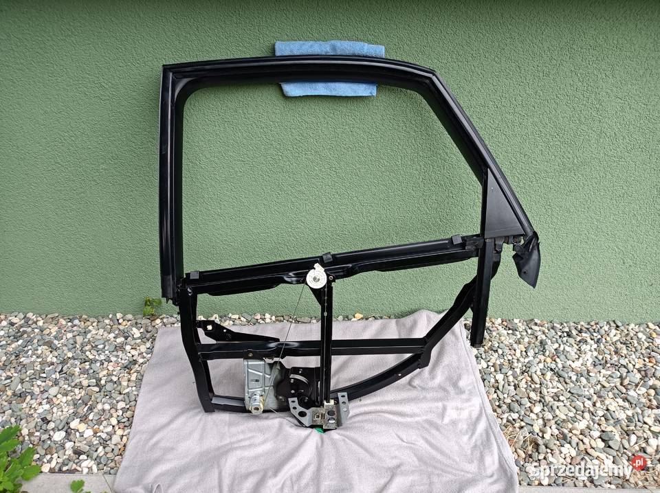 Ramka Drzwi LT Audi A4 B5 Sedan Rok produkcji 1995 sprzedam