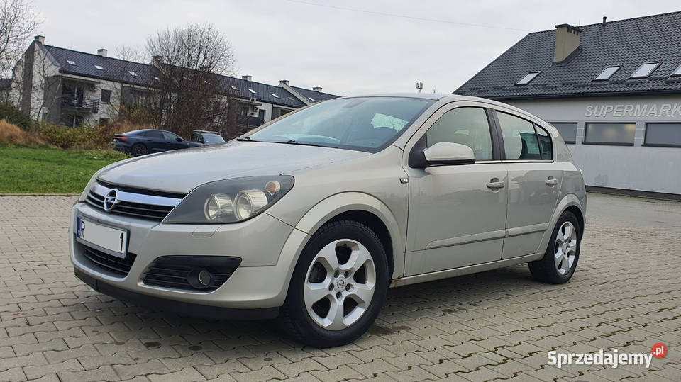 Opel Astra H 2005r hatchback 18 16V 125 benzyna komputer pokładowy Rzeszów
