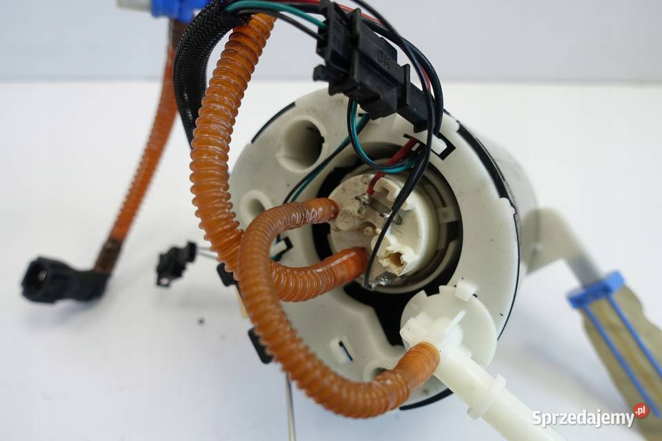 Jaguar XJ X351 50 V8 POMPA PALIWA pompka Rudka