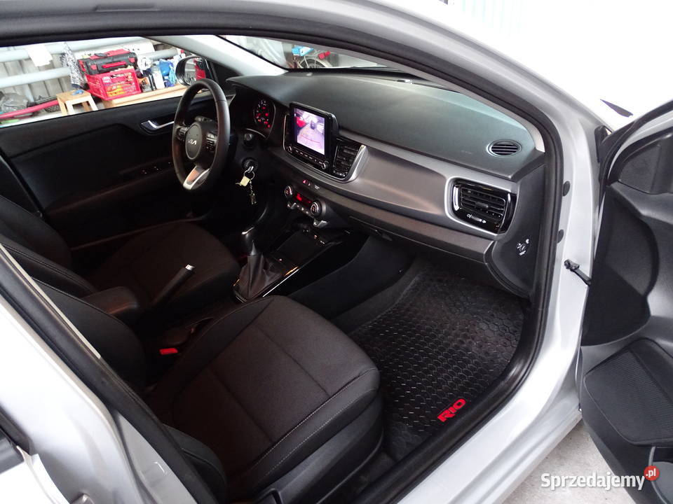 Salon LED Kamera Apple car Android Navi 46 700 Zarejestrowany w Polsce Rio Rzeszów