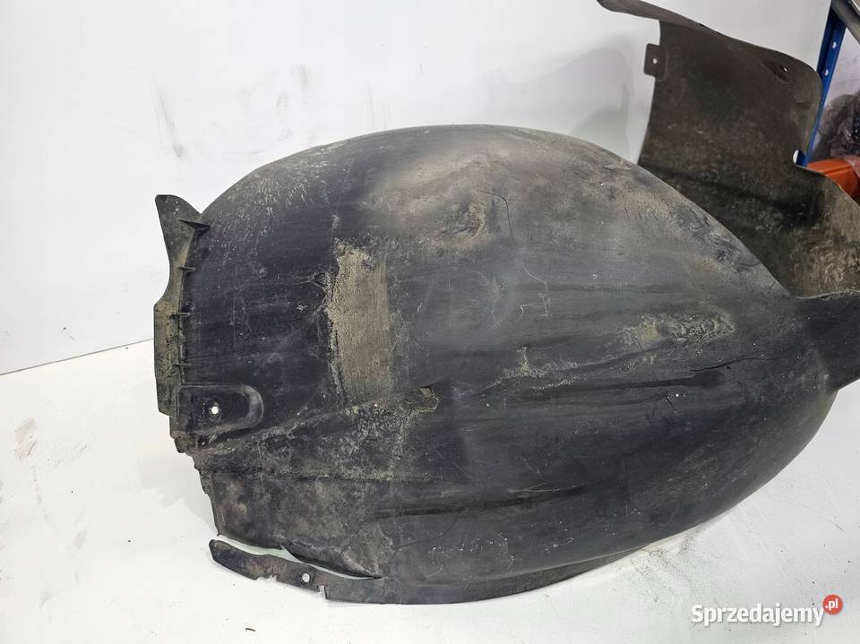 NADKOLE PRAWY PRZÓD AUDI A3 8P 8P0821172C Przystajń