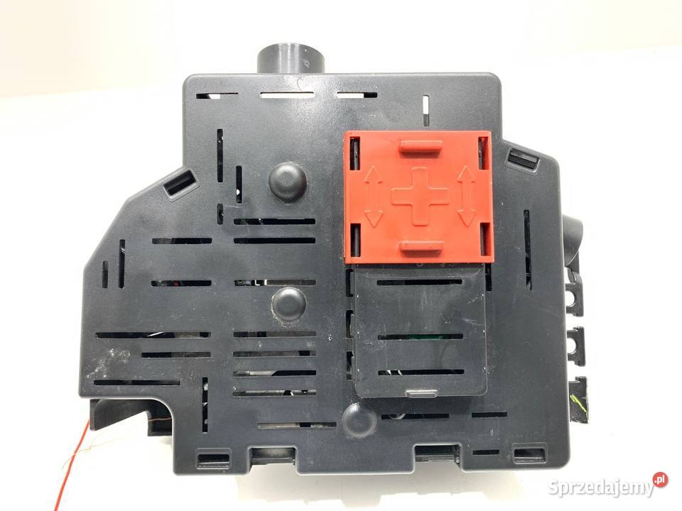 SKRZYNKA BEZPIECZNIKÓW MERCEDES GLE 1675404528 Skrzynki bezpieczników