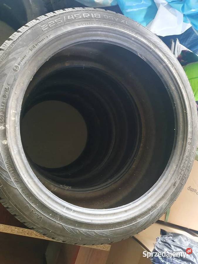 Opony 2254518 95V XL WR a3 Nokian