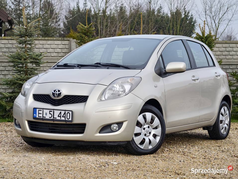 Toyota Yaris II 13 BOGATE WYPOSAŻENIE Świetny Kamieńsk