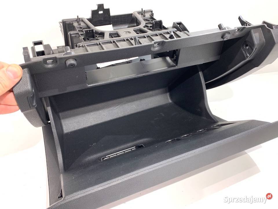 SCHOWEK PASAŻERA VW TROC Crossover 2GA857101