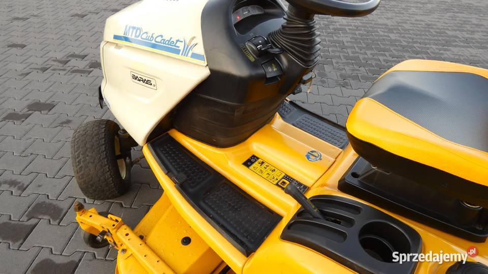 Traktor kosiarka Cub Cadet 3205 Kawasaki 2 Traktorki łódzkie Świnice Warckie