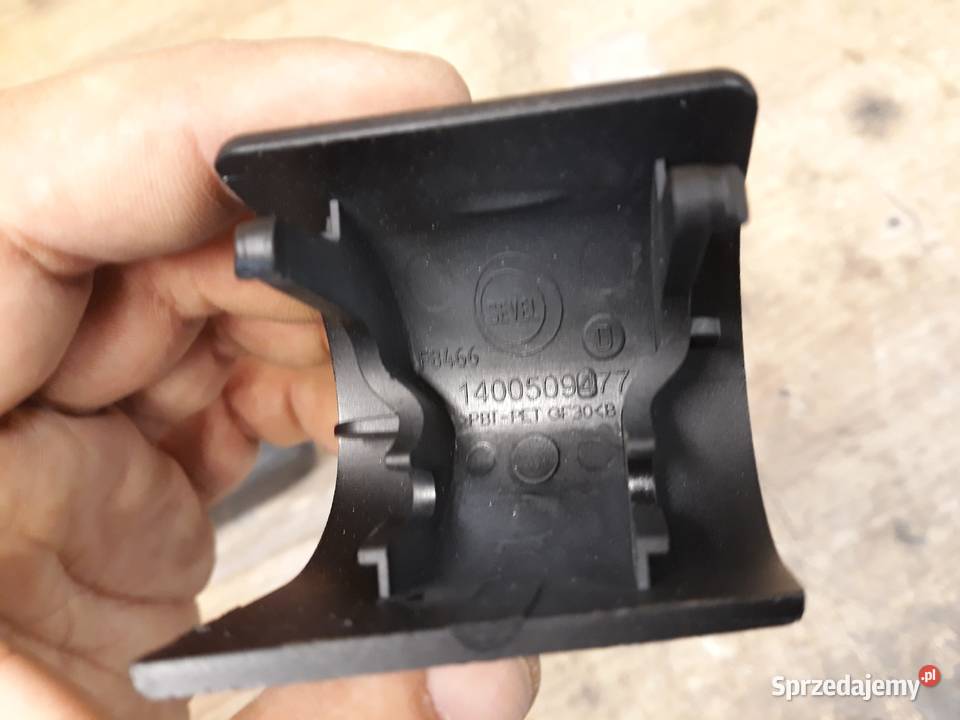 SCUDO JUMPY EXPERT ZAŚLEPKA ZAWIASU PRAWA GÓRNA Międzychód