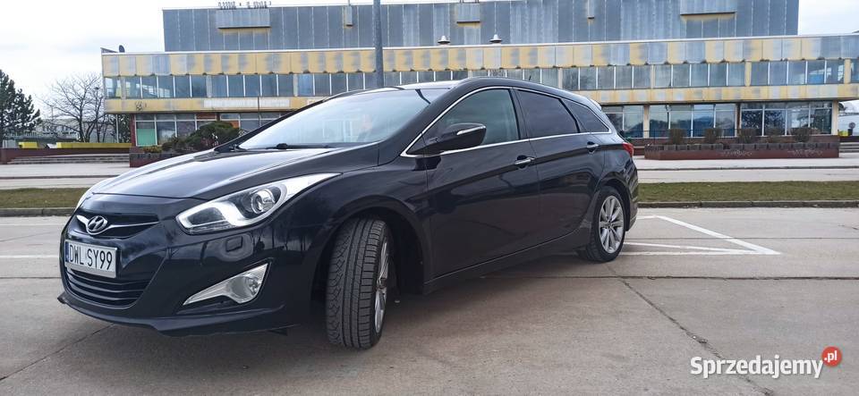 Hyundai I40 17 CDRI Premium 136KM Brzeg Dolny sprzedam