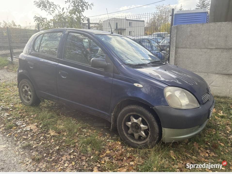 Toyota Yaris 10 68 2000 KLIMATYZACJA uszkodzone Pińczów