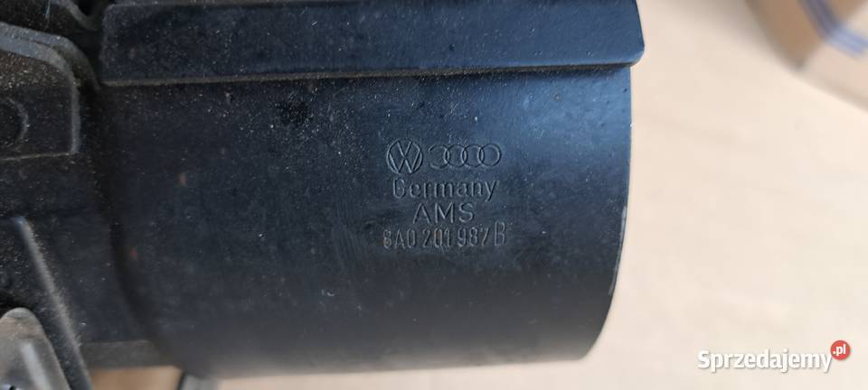 Mocowanie uchwyt filtra paliwa Audi 80 B4 19 TDI Luzino