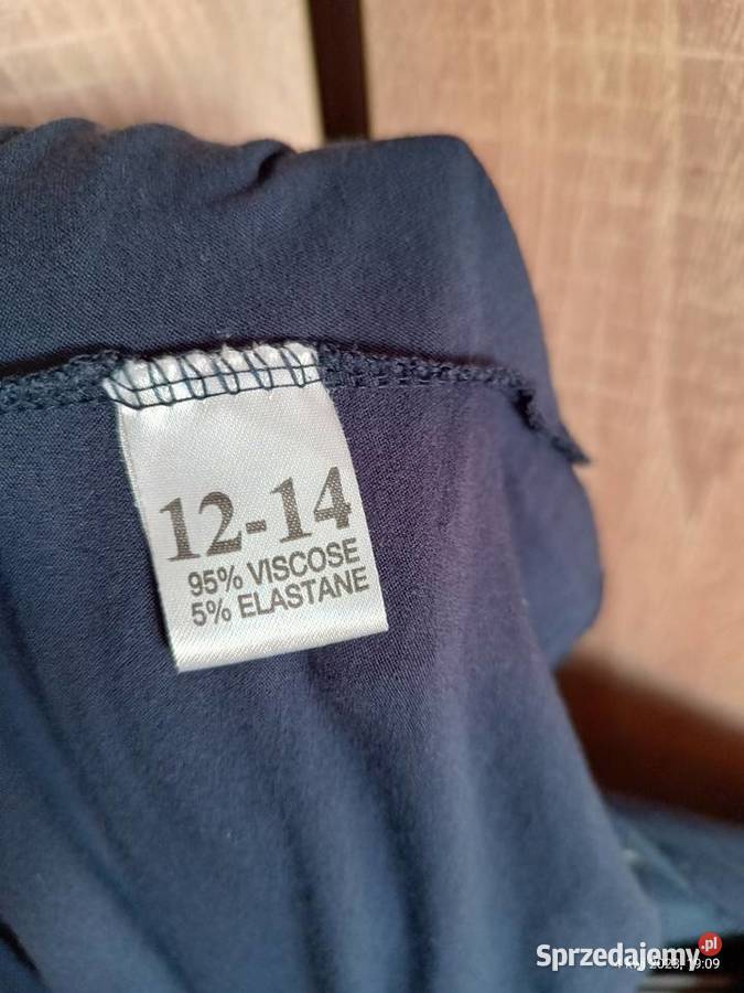 Asymetryczny kardigan narzutka Ethelaustin Szczecin