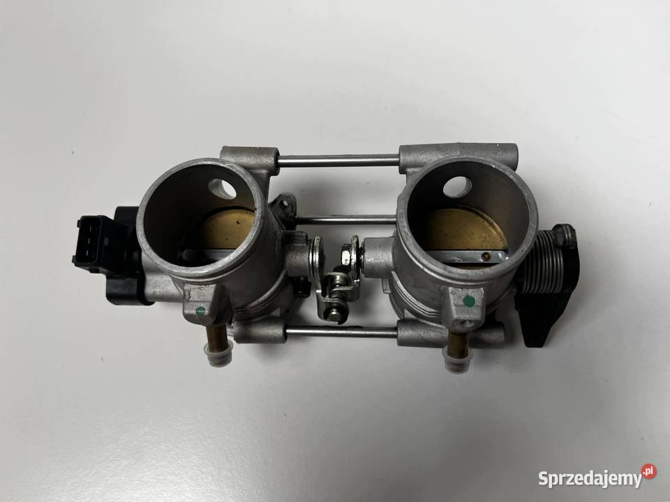 BMW K72 F 650 GS F 800 GS Przepustnica 7717979 Łobżenica sprzedam