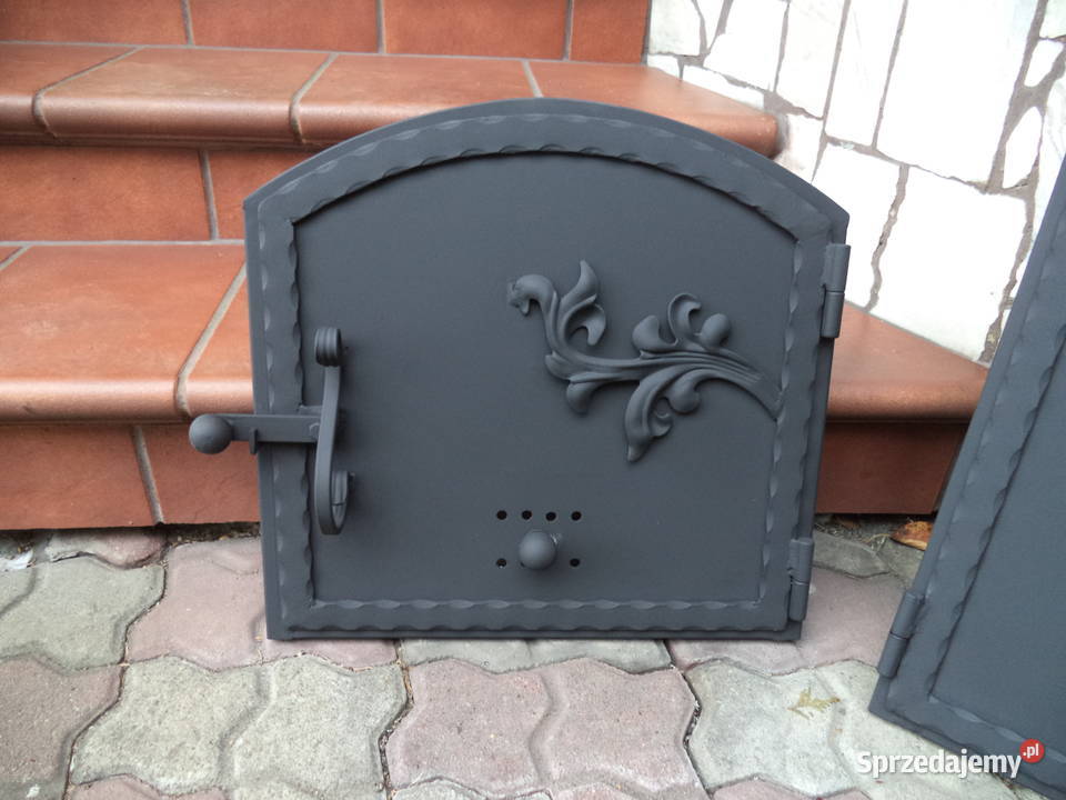 Drzwiczki łukowe do wędzarni i paleniska Grillowanie