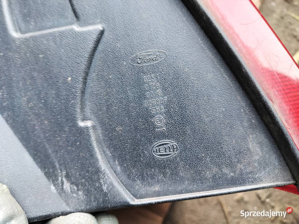 FORD FOCUS C MK1 2004 LAMPA TYŁ TYLNA PRAWA Kamień-Kolonia