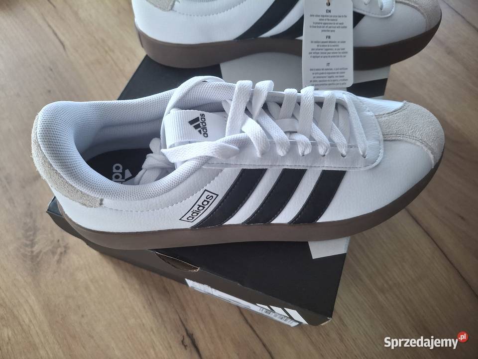 Adidas cort mazowieckie Sulbiny