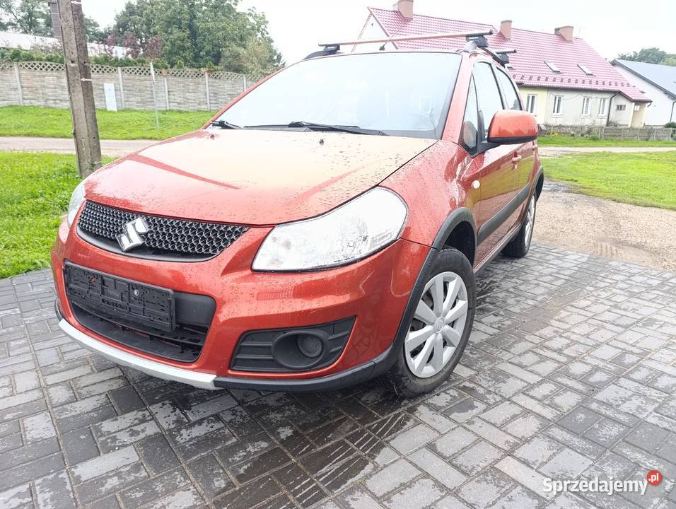 Ładne Suzuki SX4 z napędem 4x4 benzyna Rok produkcji 2010 SX4