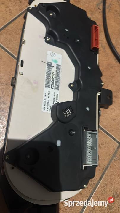 Licznik Renault Megane I cabrio 8200038777 Budzyń