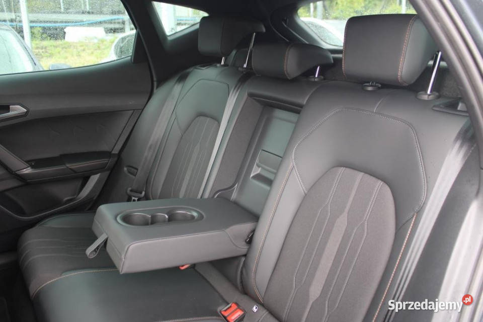 Cupra Formentor 2023r kamera 360 asystenci automatyczna