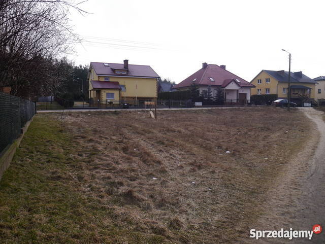 Działka budowlana uzbrojona 840m2 Gościcino sprzedam