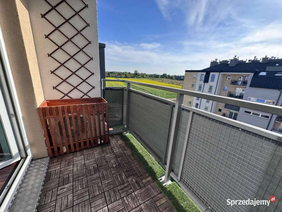 Komedy 2pokoje 5173m wysoki standard balkon 2 garaż sprzedam