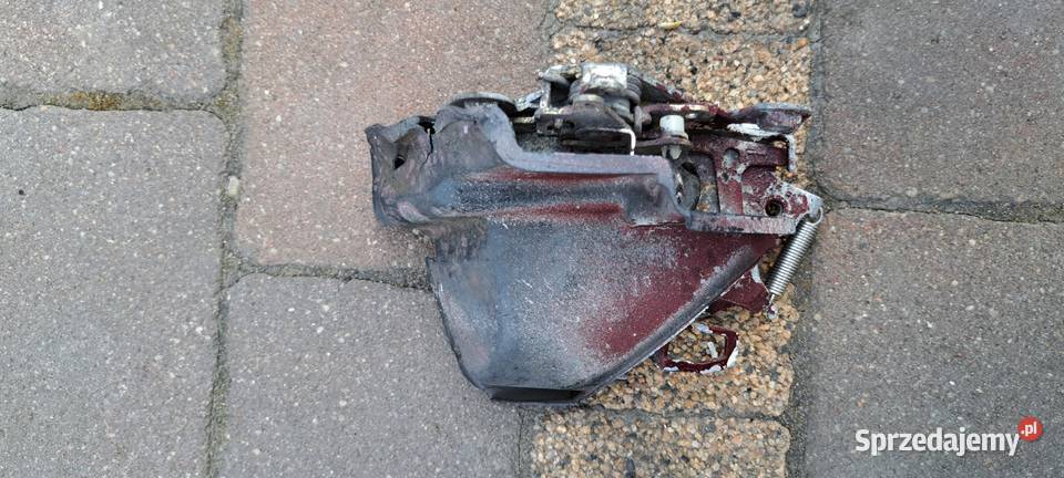 Zamek drzwi prawy przód Mercedes W123