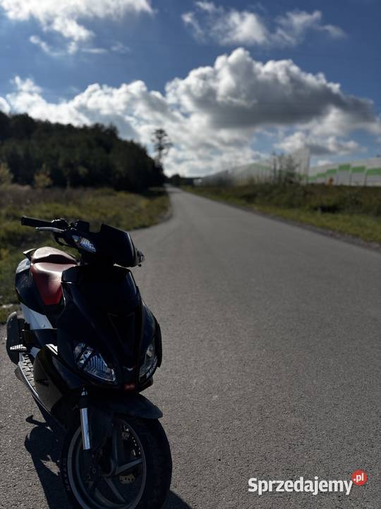 Aprlia SR 50 factory piaggio Aprilia łódzkie