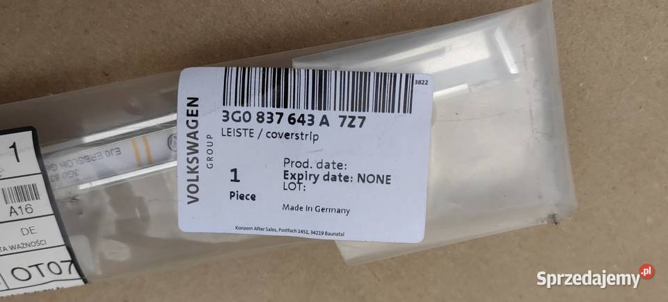 33G0837643A 7Z7 VW Passat Listwa lewy przód Rożnów